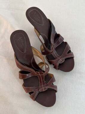 Clarks Artisan Brown Leather Strappy Heeled Slide Sandals Size 6.5M